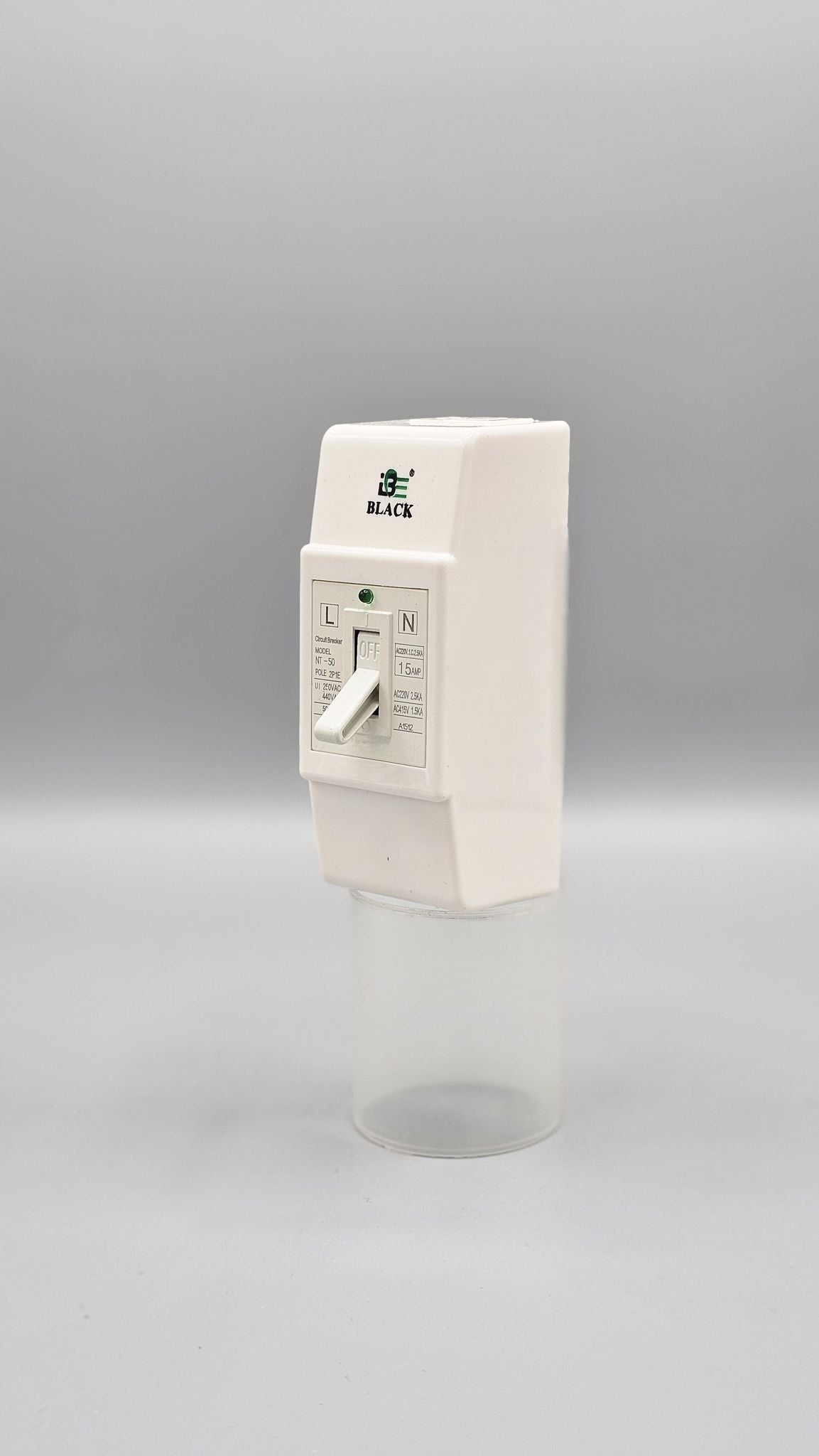 32 Amp Safety Breaker